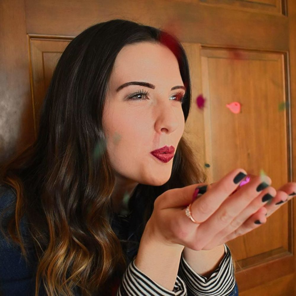 Meet your Posher, Brielle